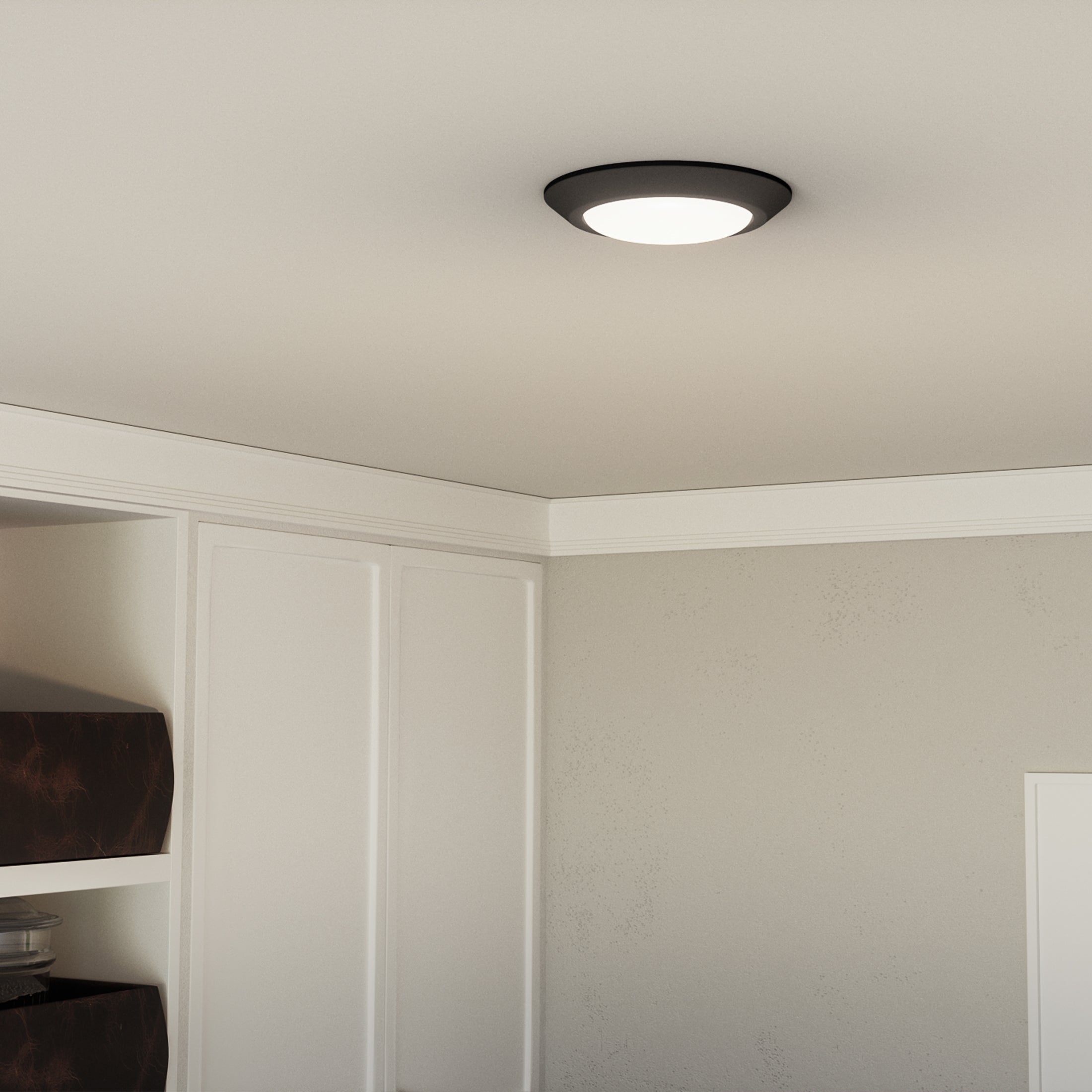 Verge Flush Mount