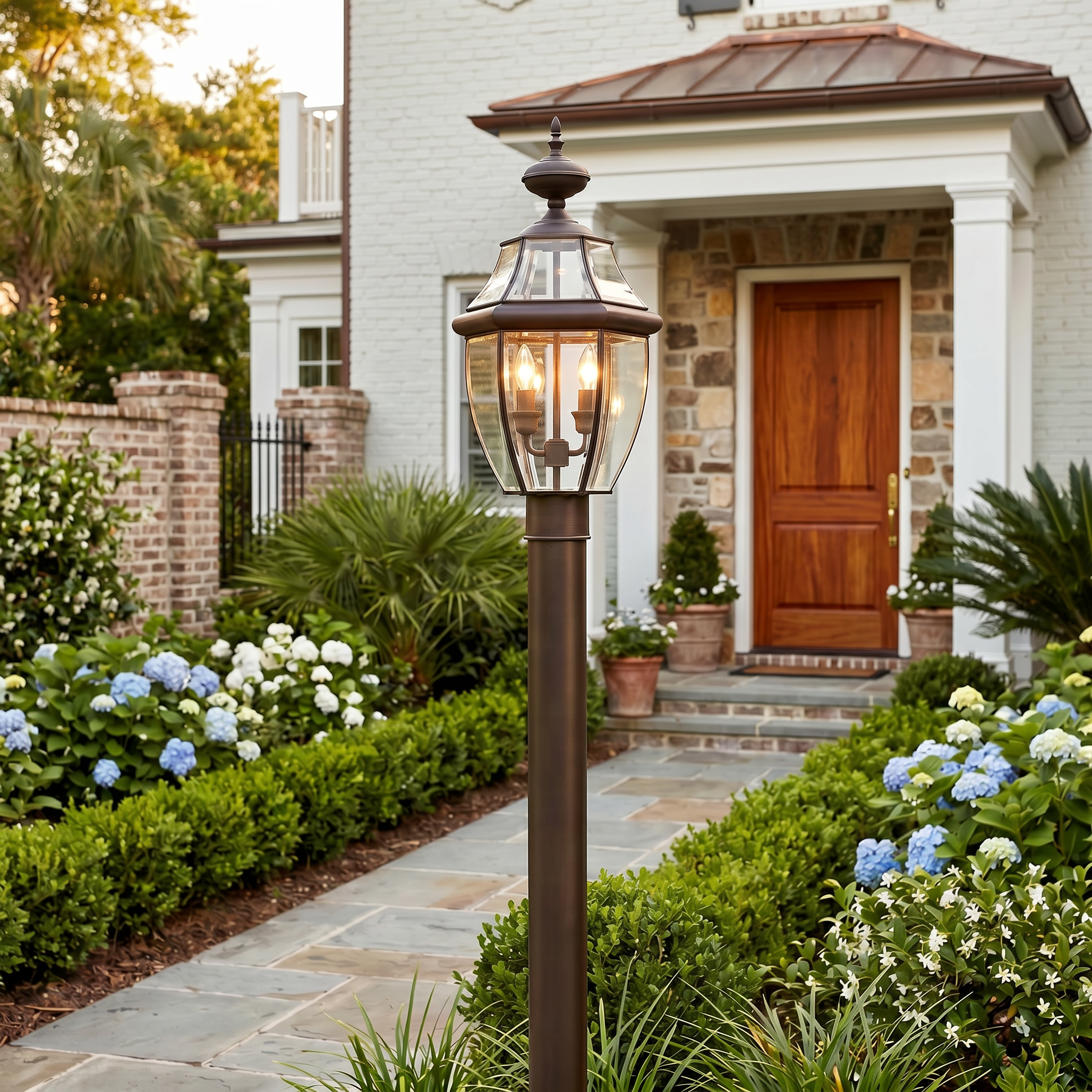 Newbury Post Light