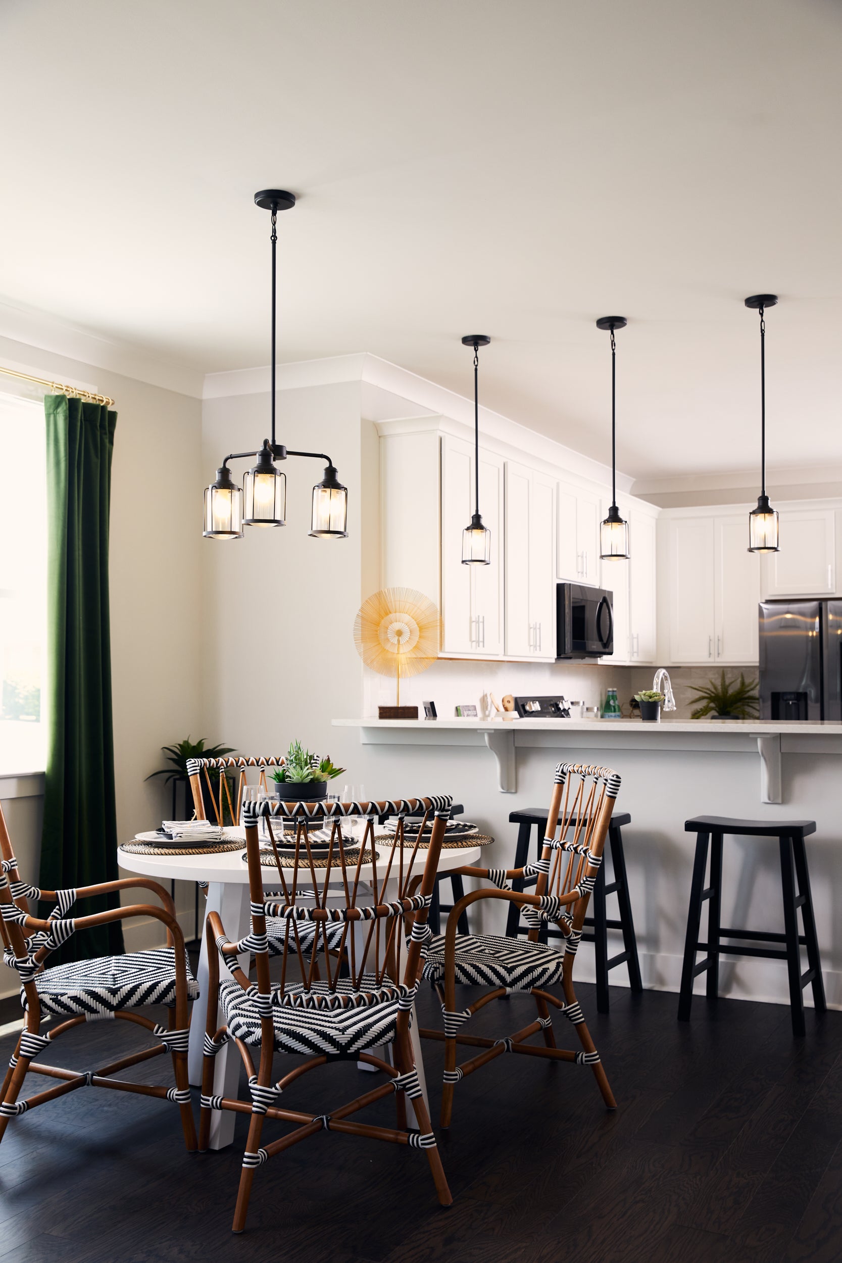 Ludlow Chandelier