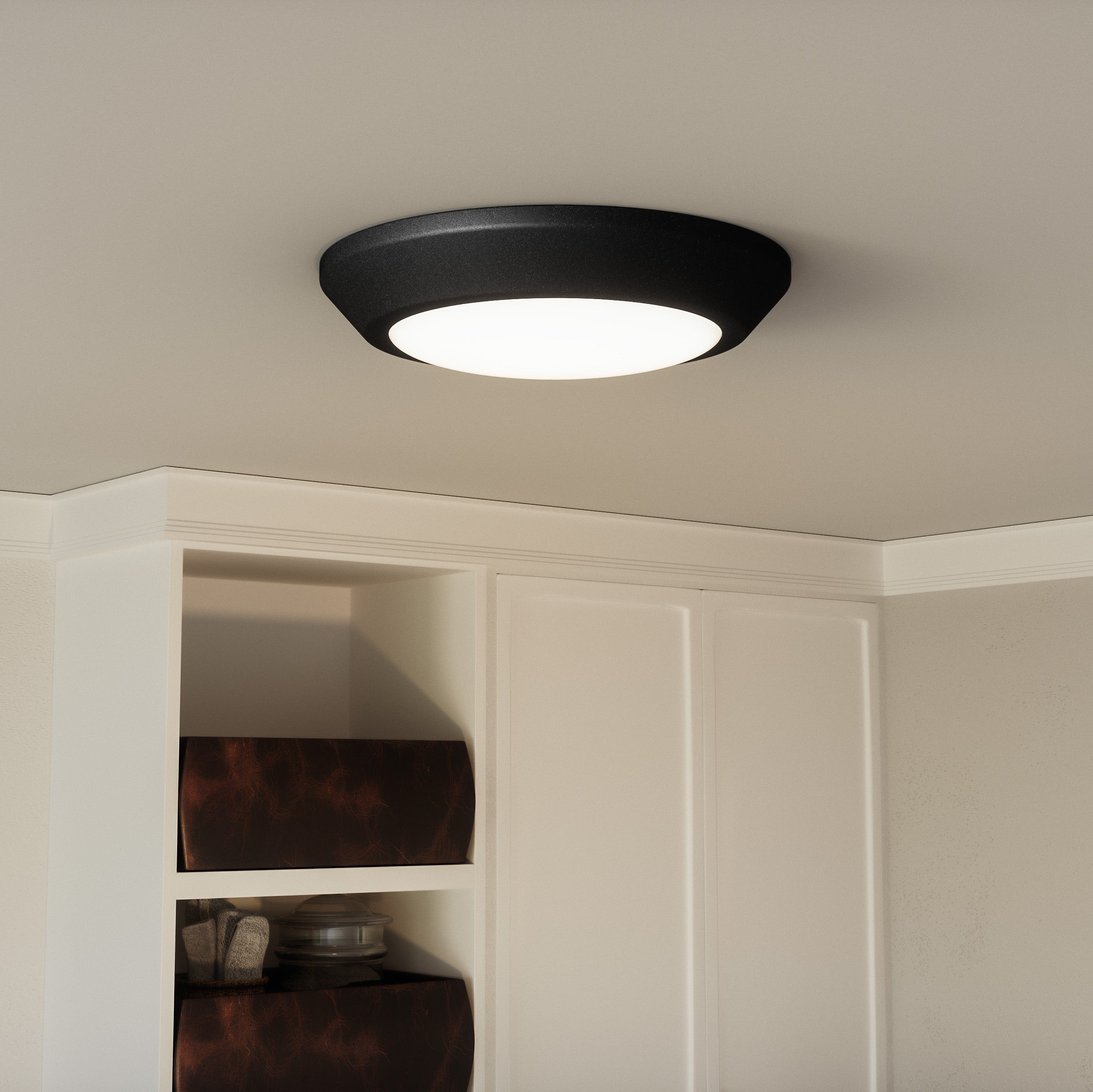Verge Flush Mount