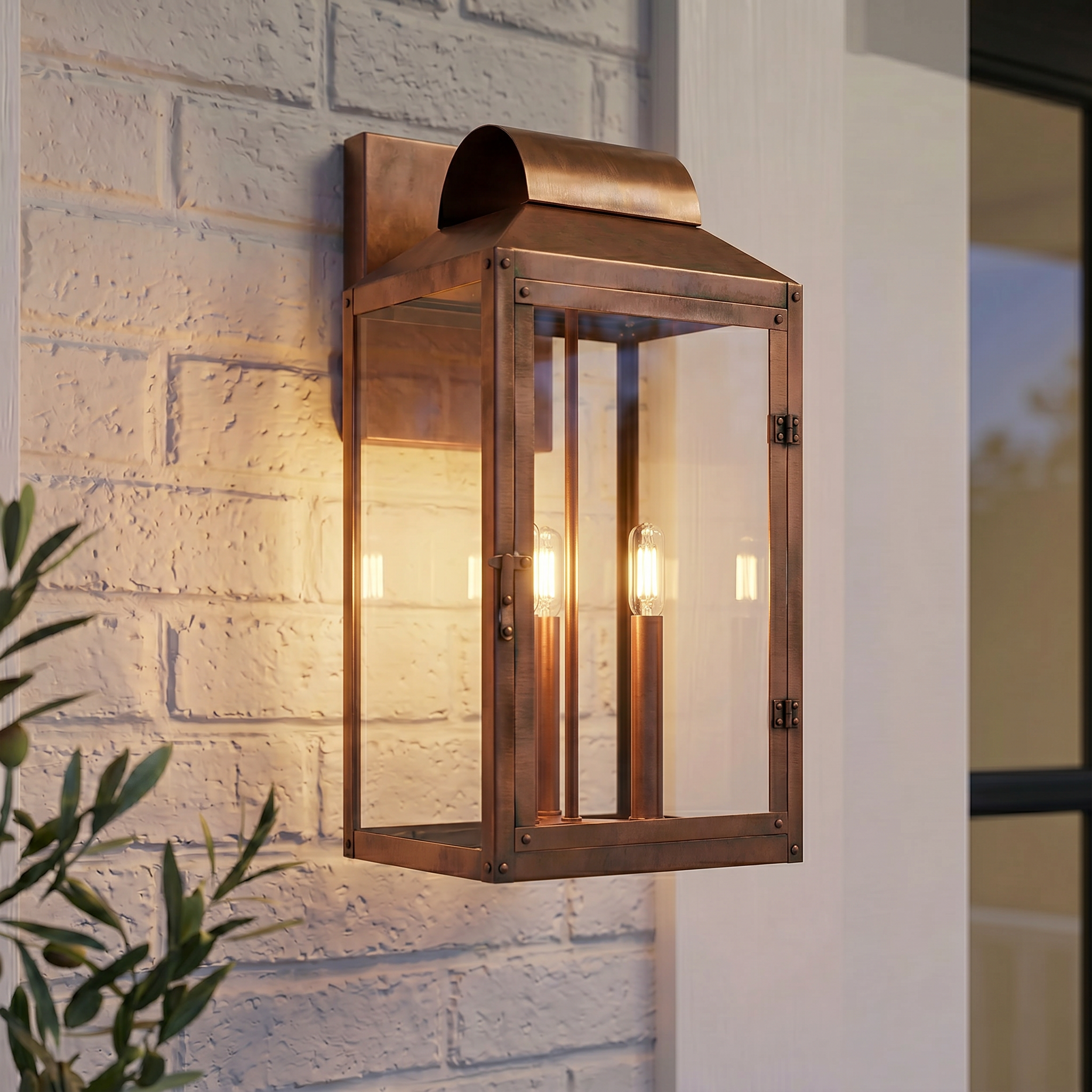 Beryn Wall Light