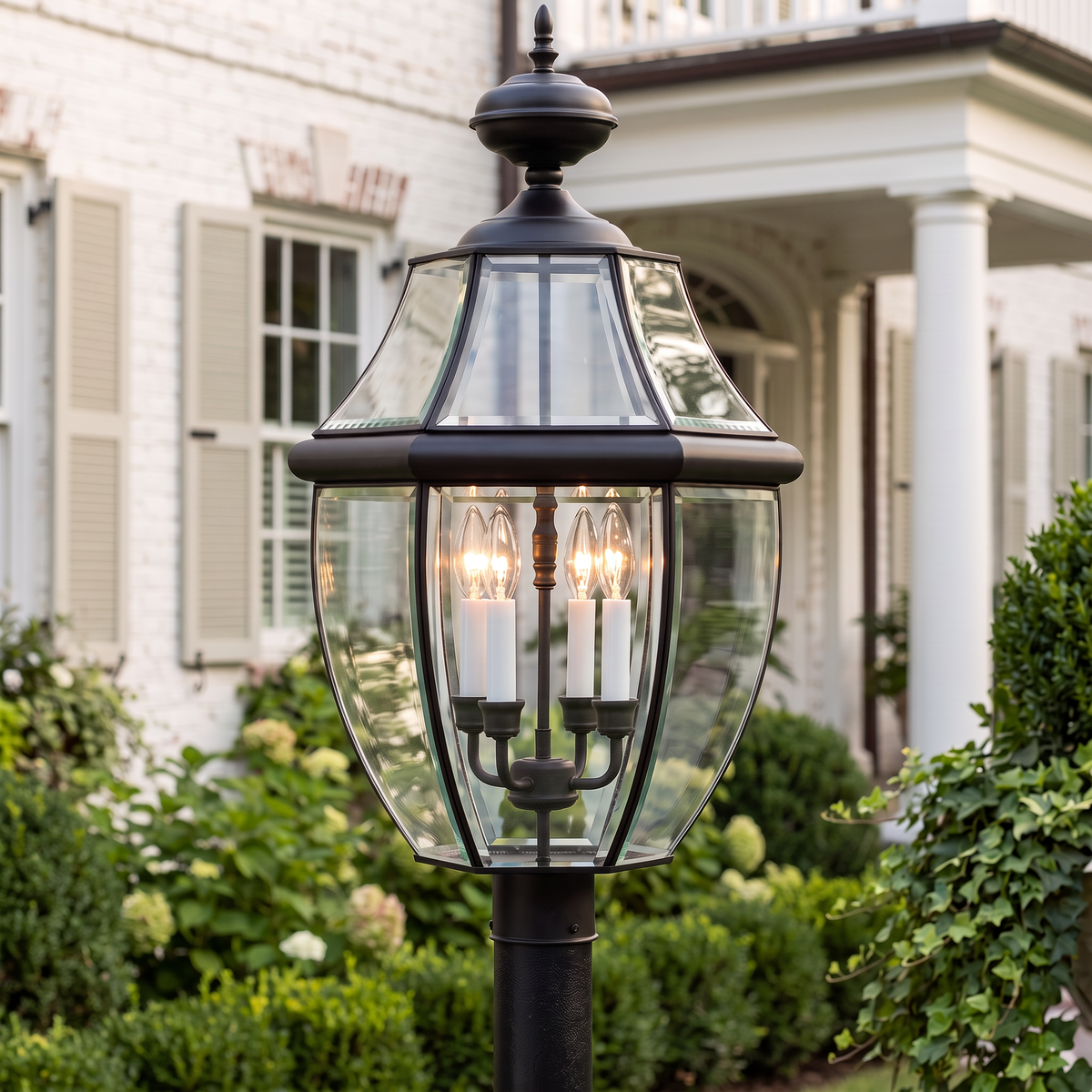 Newbury Post Light