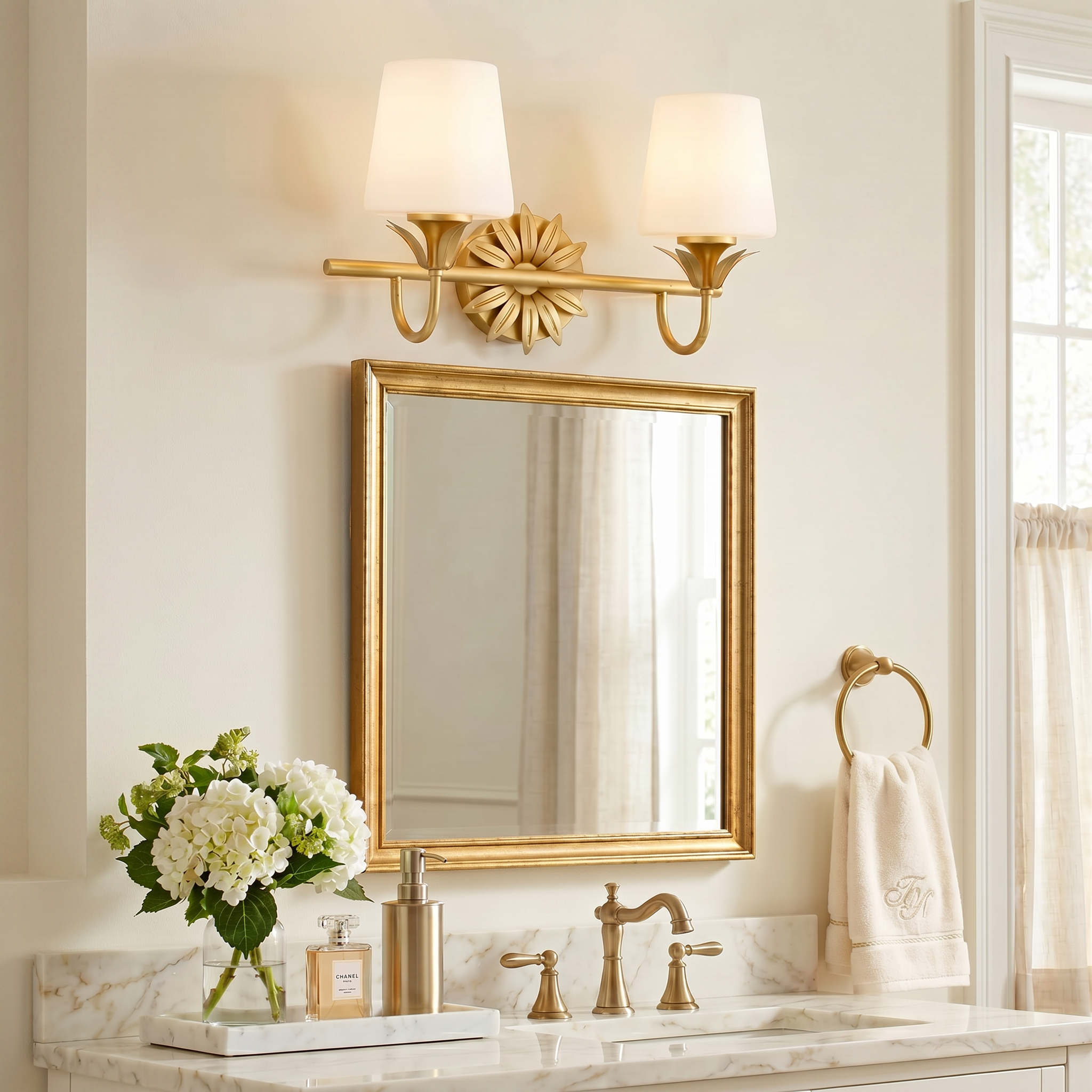 Dorothea Bath Light