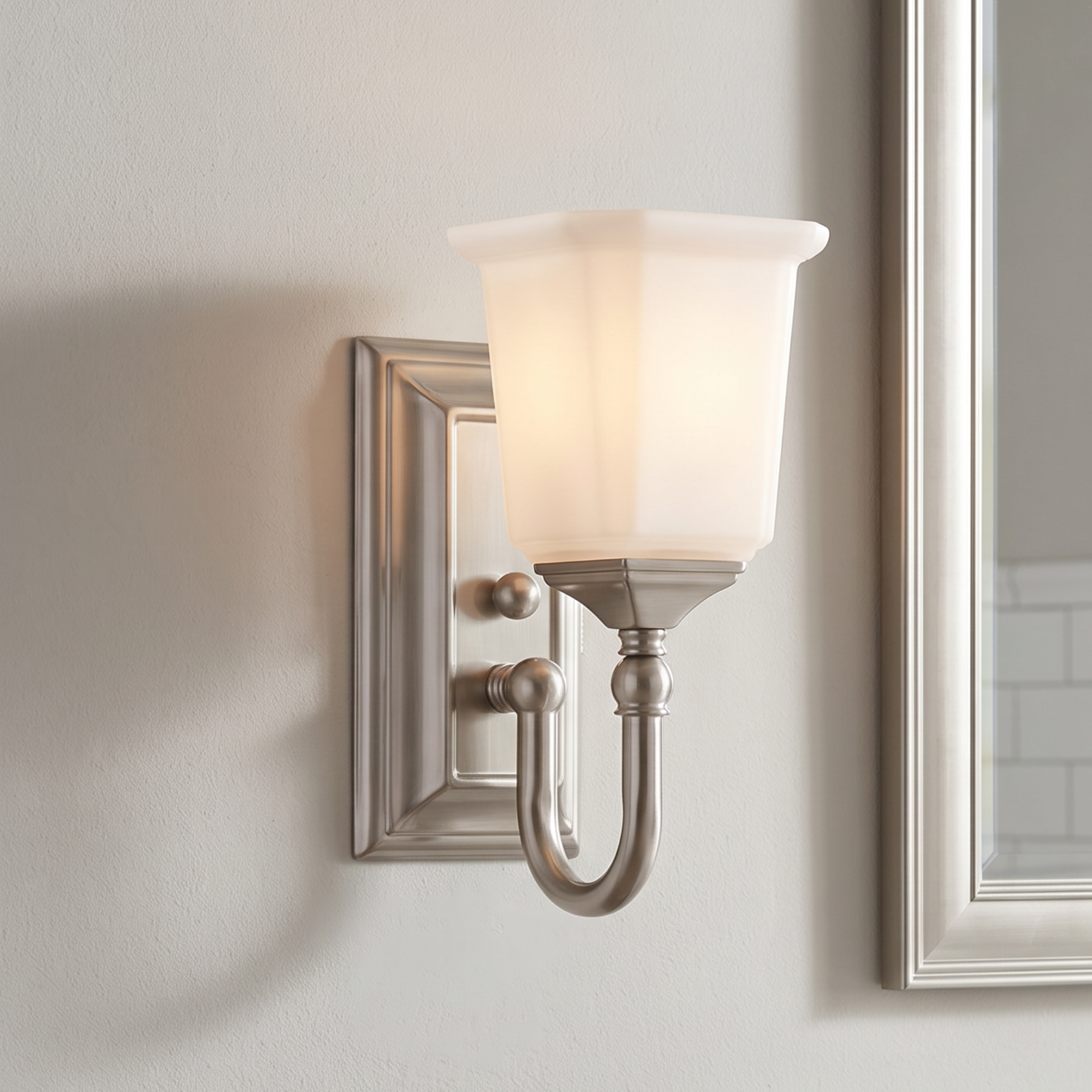 Nicholas Wall Sconce