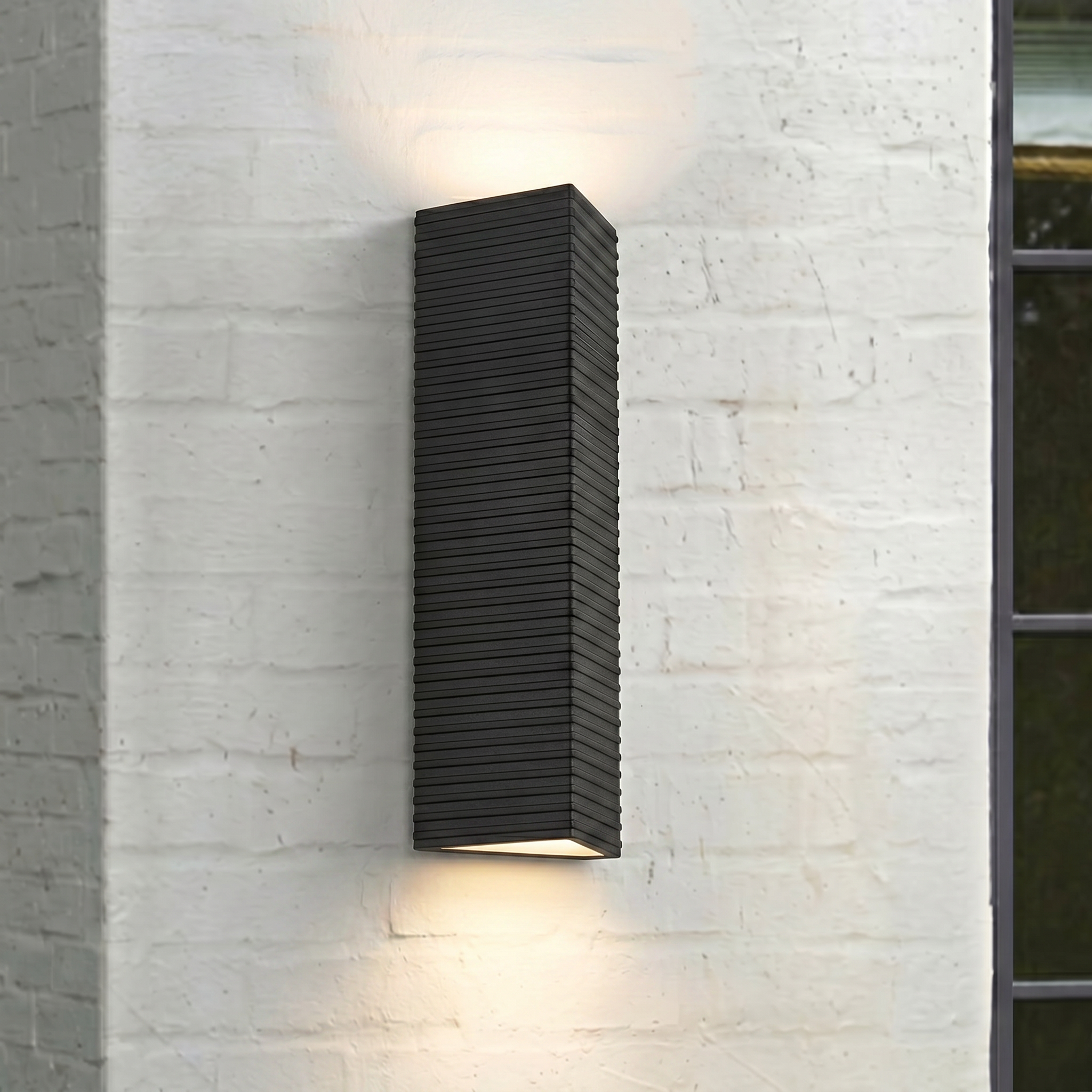 Kyler Wall Light